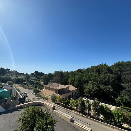 Maison Familiale Et Conviviale Villa *