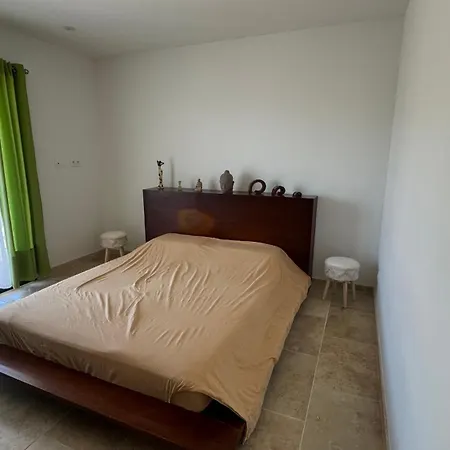 Maison Familiale Et Conviviale *